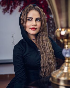Mina Nour El Din Instagram - ‏الأقدار كلها خير و لو أحزنتــك.🤍. .
.
.
.
.
.
 #العراق #العراق🇮🇶#اكسبلور_explore #العراق #العراق🇮🇶 #قطريات #السعوديه #الكويت #الإمارات #الاردن #سوريا #دبي #explore #instagram #snap #snäp #انستقرام #انستغرام #انستكرام #مشاهير #مشاهير_العرب #مشاهير_الانستقرام