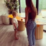 Mina Starsiak-Hawk Instagram - Best 5th Birthday Party EVER! :::::: Jack has such an amazing village 🤍 Thank you all for being his people! :::::: Make sure to swipe through the carousel to see the MASSIVE snake 🐍