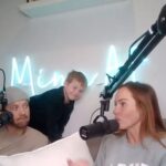Mina Starsiak-Hawk Instagram - Cute kid entering in 3, 2, 1! :::::: This is how it goes when you’re trying to record an episode over the weekend 🤣🤍 :::::: https://podcasts.apple.com/us/podcast/mina-af-with-mina-starsiak-hawk/id1659659349