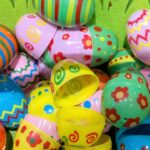 Mindy Kaling Instagram - Happy Easter everyone! 🐰🪺💕 7:01AM indoor egg hunt because of the rain! 🤷🏾‍♀️ thank goodness the Easter bunny had keys to the house and hid her eggs inside!