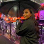 Mindy Kaling Instagram - I look really good in the rain.
