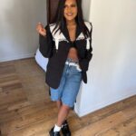 Mindy Kaling Instagram - This is one of those looks that would be best photographed with no bra but it was just a “I’m not taking my bra off” day. Also: never worn Bermuda length shorts? What do you think?