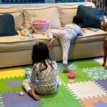 Mindy Kaling Instagram - Happy Easter everyone! 🐰🪺💕 7:01AM indoor egg hunt because of the rain! 🤷🏾‍♀️ thank goodness the Easter bunny had keys to the house and hid her eggs inside!