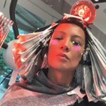 Ming-Na Wen Instagram - Dazzling!🩶 Thank you, my darling @chazdean, for getting me ready for @hollywoodbeautyawards. ❤️🥰 #timelessbeauty #WenGirl