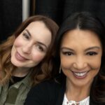 Ming-Na Wen Instagram - What a wonderful time with everyone at #RIcomiccon! Thank you to the most beautiful fans for showing up and waiting in that line!! Woah! And we were all standing on a covered ice rink! So cool! Literally! I appreciated every kind word, compliment, laugh, hug, gift, smile, and even tear from you all. You who teared up and were embarrassed should know that, in my eyes, you were brave to be so vulnerable and emotional. I am always deeply moved that some of my characters have had such a positive or impactful effect in your lives. That is the magic and wonder of arts and entertainment. It's about community and connection. So thank you thank you thank you!!!❤️🥰❤️🥰❤️🥰❤️ Also, such fun to run into friends and talents I've worked with who are incredible contributors to that community! Also, I got to meet one of my own icon, the powerful badass herself, #lindahamilton!! 💪🏼👏🏼🥰❤️🥰 #blessed #lovemyfans #grateful