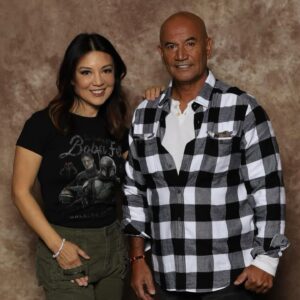Ming-Na Wen Instagram - I got to reunite with some of my fave costars from different shows at #megaconorlando this past Sat! What a crazy busy fabulous weekend!

1) Love my Boba, @tem_morrison (and his Boba, @instadaniellogan). What an incredible turnout for our panel! We were able to share our thoughts and feelings with our fans and talked about two of our beloved Mando family members who are no longer with us. @trpcic & @carlweathers will always be in all our hearts. 🙏🏼❤️

2) @alexkingstonofficial popped over to say hello and we instantly just picked up wherever we left off years ago! She is just as beautiful inside and out as ever! What a joyful reunion! So much love for you, girlfriend!❤️#ER

3) @jjward12 and I laughed our heads off as we always do. I think he just brings out the mingaling in me. I miss his laughs and his bright personality! Love you, Jeff!❤️#Agentsofshield

4) Gave my Mando family @officialdannytrejo, @ginajcarano and @therealdianaleeinosanto big hugs, but we were all so busy, I didn't get photos with them. 

I also love seeing friends like @kehuyquan, @alantudyk and the con staff and my con team. 

Best of all, I love the fans who are willing to wait on those long lines just to meet me. I love them!! They make what I do feel so much more meaningful and rewarding. Just the most incredible bond we share and getting to connect and meet them at these cons make everything worthwhile. Thank you for the love! Love you all! We closed the con down!! ❤️❤️❤️