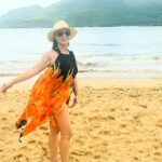 Ming-Na Wen Instagram - Aloha and Mahalo, Kauai.🥰🏝️🌺🎄💚❤️ Wrap by @mark_zunino