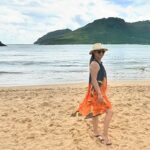 Ming-Na Wen Instagram - Aloha and Mahalo, Kauai.🥰🏝️🌺🎄💚❤️ Wrap by @mark_zunino