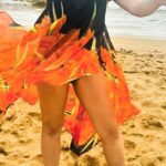 Ming-Na Wen Instagram - Aloha and Mahalo, Kauai.🥰🏝️🌺🎄💚❤️ Wrap by @mark_zunino