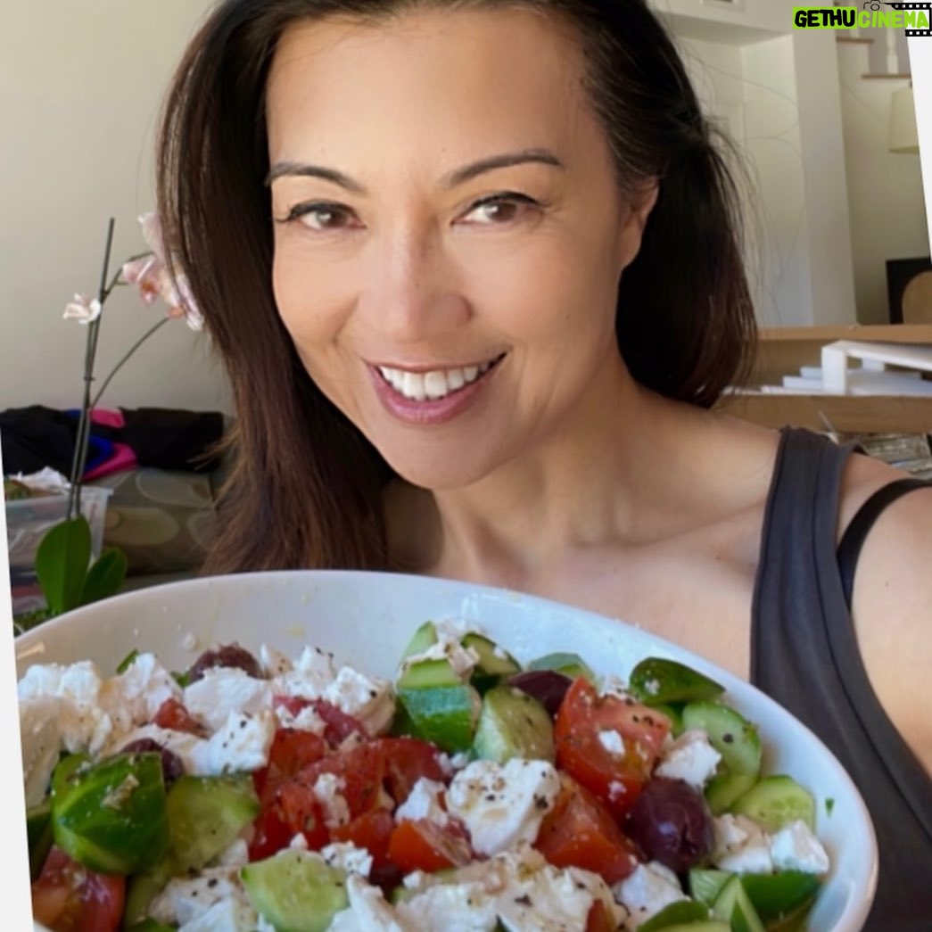 Ming-Na Wen Instagram - Obsessed about Greek salads lately! Perfect with the hot weather we're still having in LA. Great for losing belly fat and weight. Healthy salad packed with vitamins, potassium and iron! Best part is it's so yummy, I don't feel I'm dieting. Only thing is I don't like raw onions in my salad, but add it to yours if you do.🥗 I made my own dressing too. This salad is definitely going in my cookbook!👍🏼👏🏼😋🥰😍 #mediterraneanfood