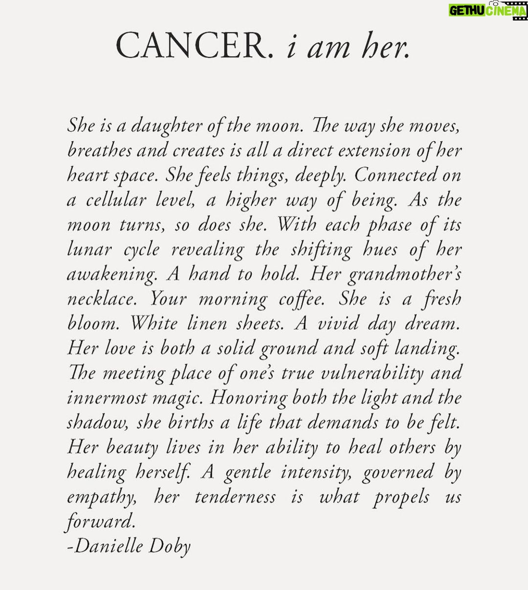 Minka Kelly Instagram - Her beauty lives in her ability to heal others by healing herself. ππΌπ«β€οΈ