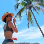 Minka Kelly Instagram - when it feels good to feel good 🌴
