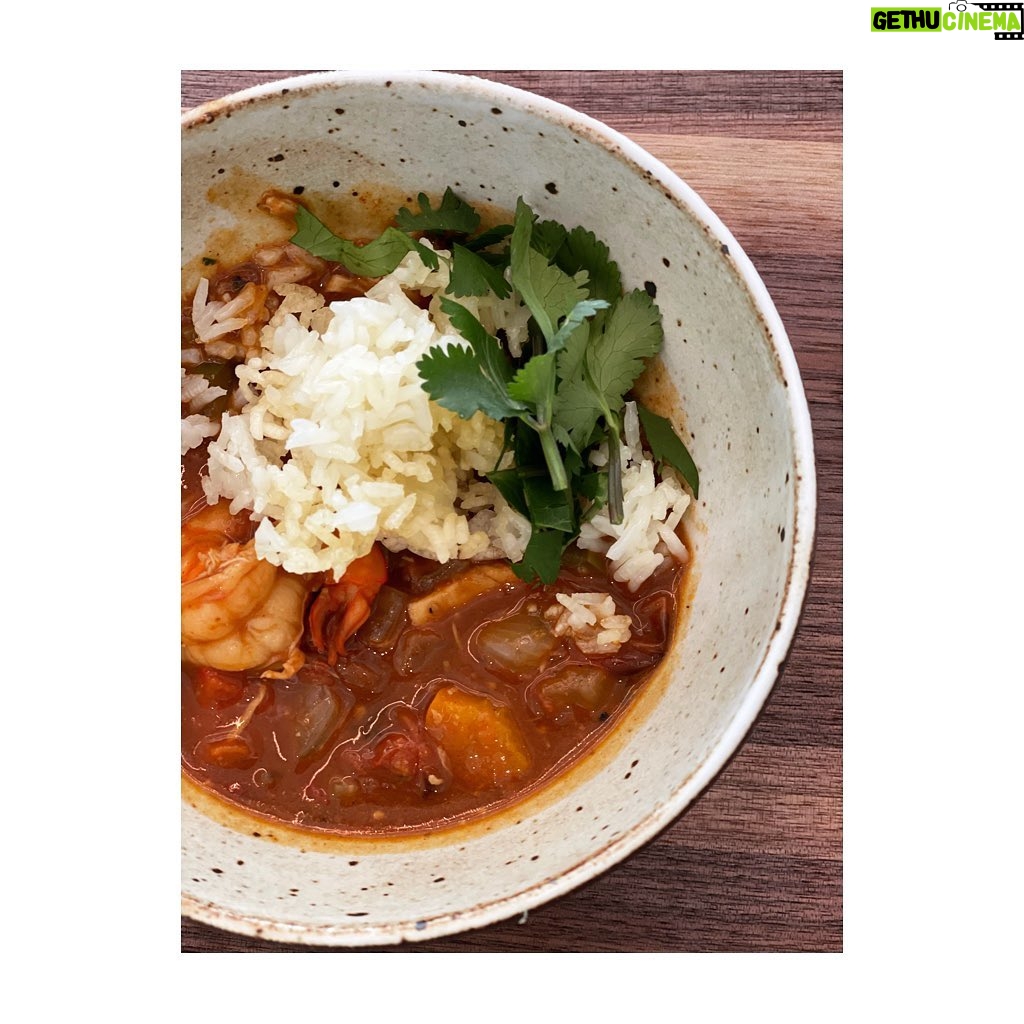 Minka Kelly Instagram - No, youuu made Gumbo with crispy rice!