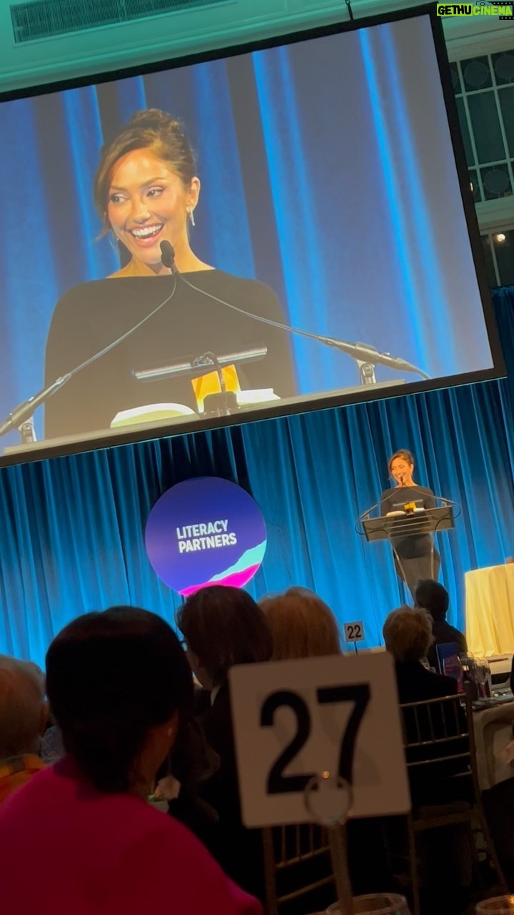 Minka Kelly Instagram - Thank you to the @litpartners for having me and for the opportunity to share a sneak peek of my book with such an inspiring room of people for such a beautiful cause. And special thank you to @cynthiamcfadden for your warmth and most kind words. What a beautiful night all around.