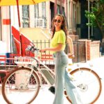 Minka Kelly Instagram - How cute is my new @bluejaybikes!? I used to scoff at the idea of an electric bike. Until I rode one! Especially when you don’t always want to work up a sweat on your way to where you’re going and don’t necessarily feel like getting in a car. Anyway. You get the point. It’s my new favorite way to get around the city. And this bike is a dream I love it so much ok thank you byyyeeee 🥰