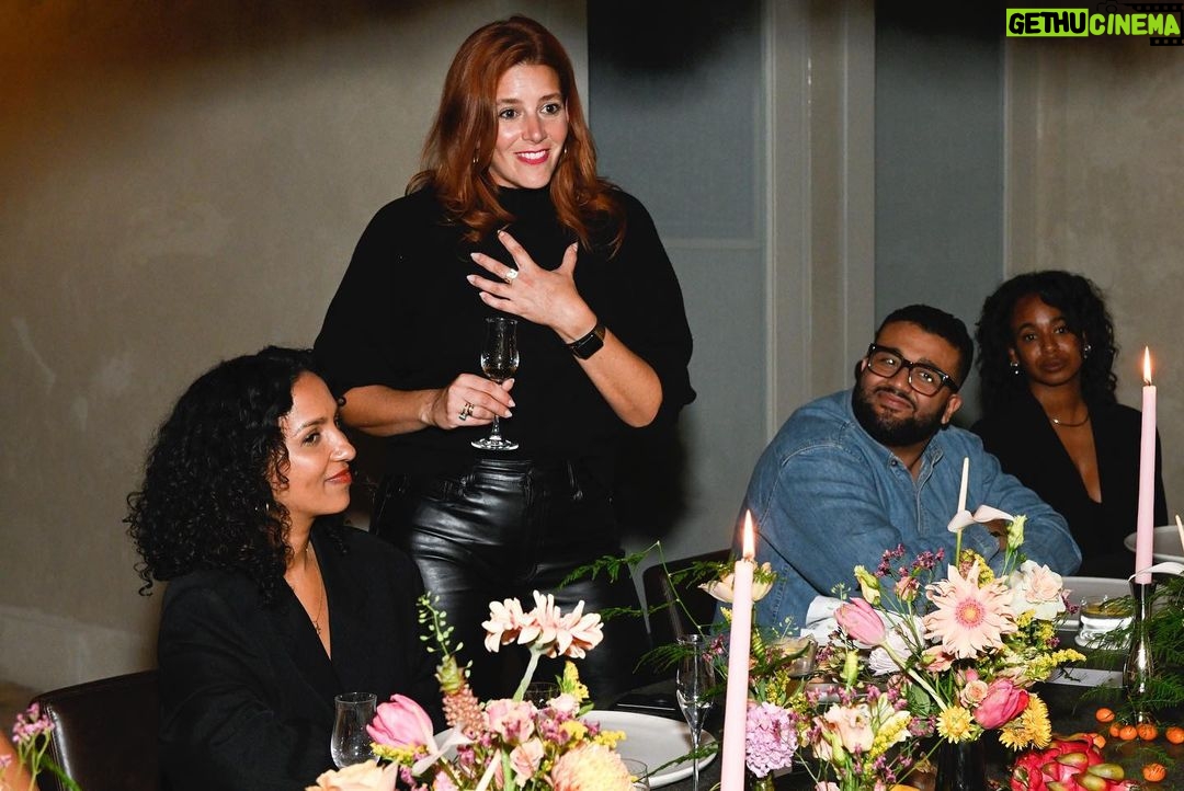 Minka Kelly Instagram - Cheeks still hurt from smiling and laughing celebrating the book launch with my Brooklyn family that I miss every single day!!! My girls really outdid themselves. Thank you for making me feel so damn loved!!! And major thank you to @claseazulofficial for hosting us! I’ll never forget this night. Thank you Estelle, Erin, Fiana and Lydia for making this night happen. I’m still on cloud 9 and I miss you all already 😭♥️