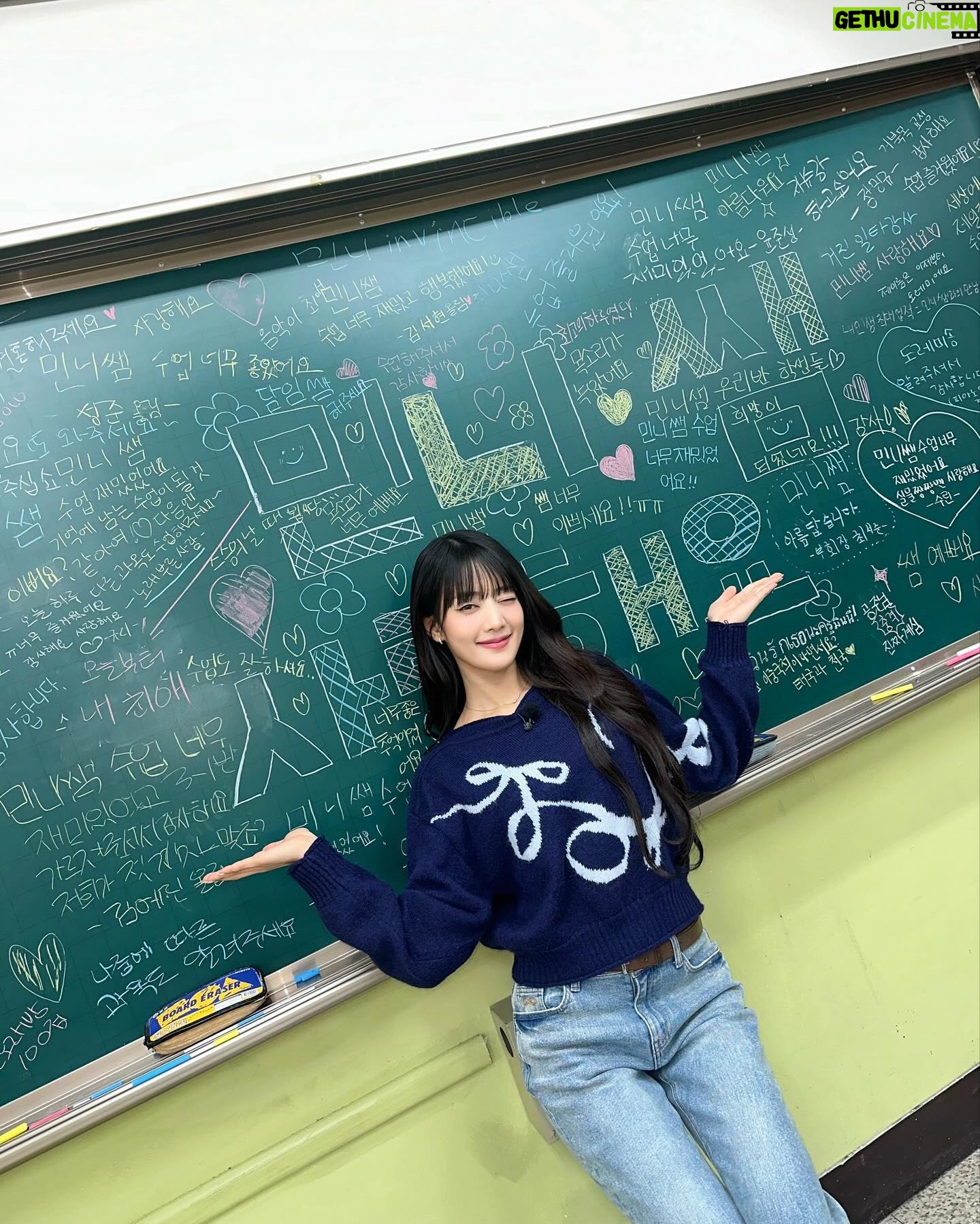 Minnie Instagram - My Favorite Teacher EP3π 3νλ
1λ°μΉκ΅¬λ€~ μ μλμμ
μ λ€μ΄μ€μ κ³ λ§μμπ©π»βπ«ππ»π λ무λ무 μ¬λ°κ³ ν볡ν μκ°μ΄μμ΄μ! π€π«Άπ»πΆ