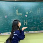 Minnie Instagram - My Favorite Teacher EP3💖 3학년1반친구들~ 선생님수업 잘 들어줘서 고마워요👩🏻‍🏫👍🏻📖 너무너무 재밌고 행복한 시간이였어요! 🤗🫶🏻🎶