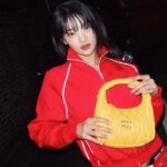 Minnie Instagram – Wandering💛❤️ 
#AD #MiuMiu #MiuWander