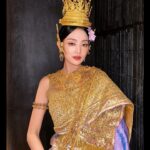 Minnie Instagram – สุขสันต์วันสงกรานต์.สวัสดีปีใหม่ไทย๒๕๖๗ค่ะ🙏🏻
มินนี่รู้สึกดีใจและเป็นเกียรติมากๆที่ได้รับเลือกเป็นนางสงกรานต์ มโหธรเทวีในปีนี้ค่ะ ขอบคุณ @iconsiam ที่ให้โอกาสดีๆแบบนี้กับหนูนะคะ เป็นประสบการณ์ที่จะไม่มีวันลืมเลยค่ะ 😊🇹🇭✨

#ICONSIAMSongkran #สงกรานต์ที่ไอคอนสยาม #ICONSIAM  #THAICONICSongkranCelebration  #ICONSIAMxMINNIE