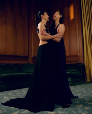 Minnie Mills Instagram - What a night! ✨ 
Honored and so grateful to @goldhouseco for having me at their beautiful celebration of culture, community, and accomplishment

Also big thanks to all the humans who made this look come to life:
Makeup: @mollygreenwald 
Hair: @clarissanya 
Styling: @sarahslutsky @carlee___ 
Dress: @chocheng 
And thank you for the wonderful team @victoriassecret @vspink for inviting me