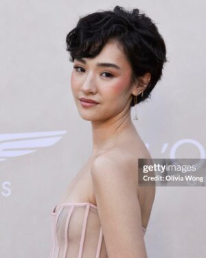 Minnie Mills Instagram - Always an honor @goldhouseco <3 thanks for a golden night ✨

Big big thanks to my wonderful team:

Styling: @sarahslutsky asst. @carlee___ @miacstella 
Makeup: @danielcoronadobeauty 
Haircut: @danawillcutyou 

Photos: @cxchoi