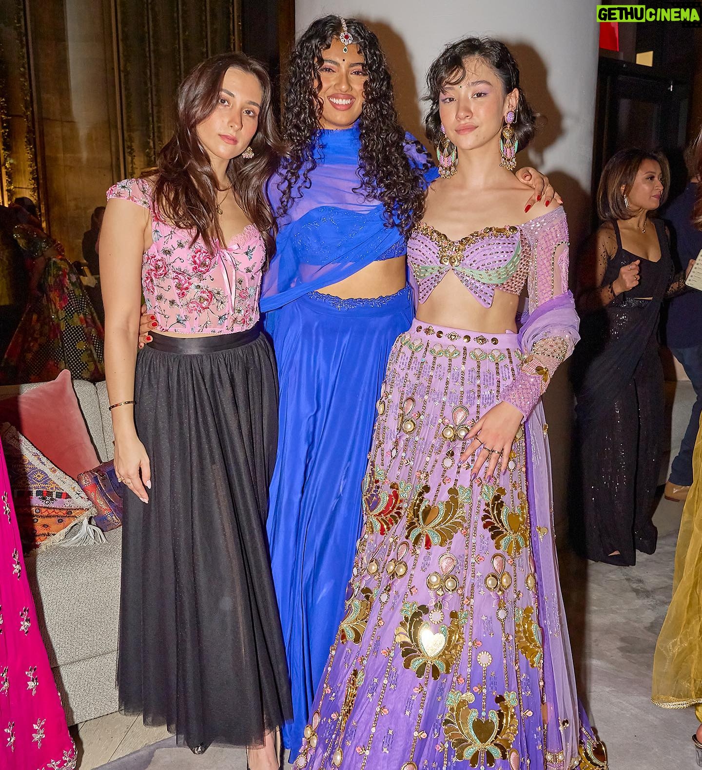 Minnie Mills Instagram - Last week I had the honor of hosting Diwali again with my beautiful friends @diti22 and @shilpay 🪔✨ Truly a special night and a much needed reminder of the light, goodness, and wisdom that exists within a world that can be so dark. Big thank you to @lexususa for helping make this night happen #sponsored