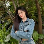 Mint Suchada Sonpan Instagram - “Stay tuned for the upcoming “Jentle Salon” collection, available on 5.1”💐 @gentlemonster @jennierubyjane #GENTLEMONSTER #JENTLESALON #GENTLEMONSTERXJENNIE