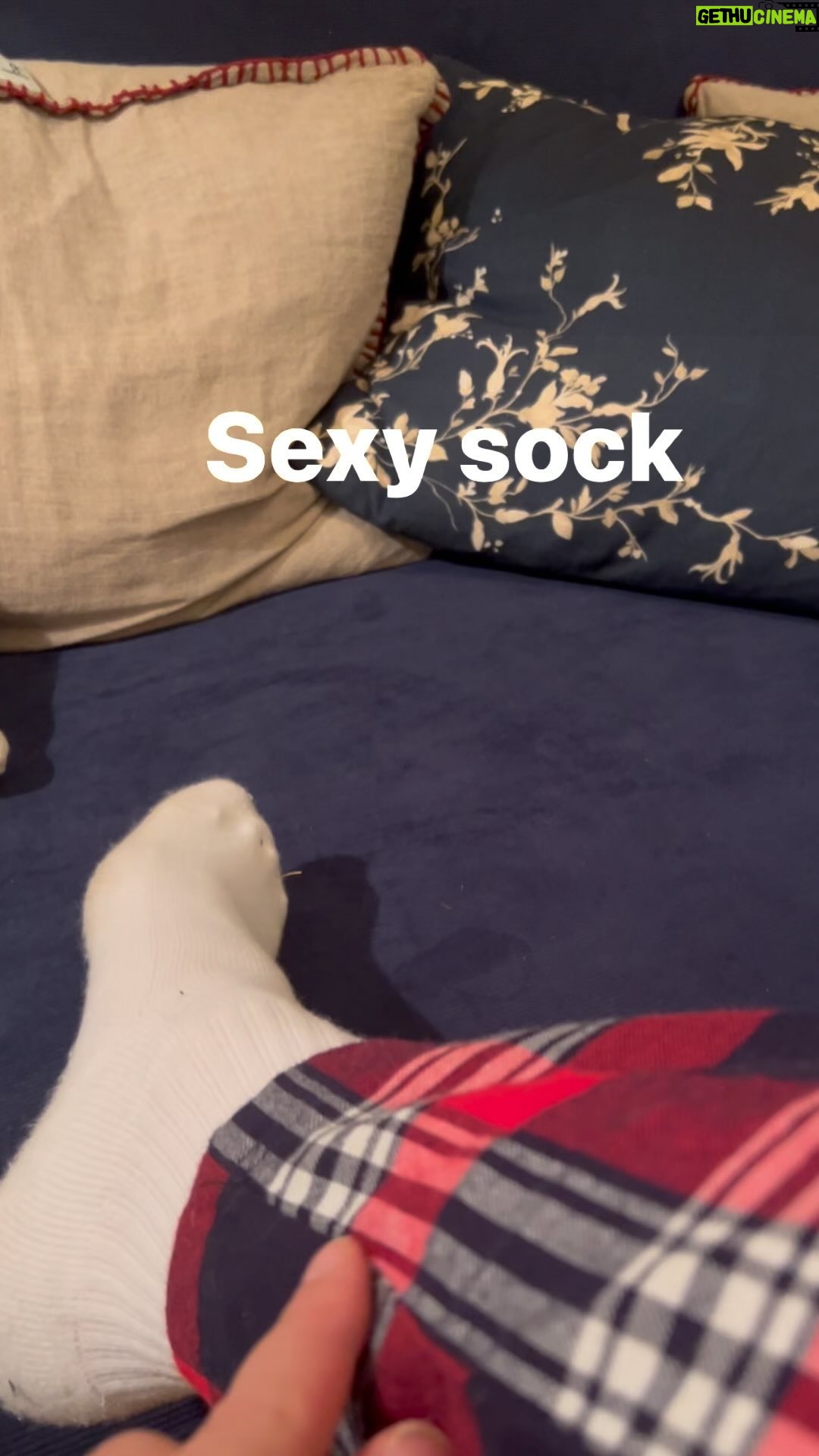Miranda Hart Instagram - Could too be yours of your loved ones !www.themirandashop.com (does not include my leg) @themirandashop