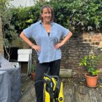 Miranda Hart Instagram - Having a marvellous time with my @karcher_uk ! I don’t usually do gifted ads but when someone asks if you want a jet washer and you know it works and means you can pose James Bond style then yes please #giftedad #karcher
