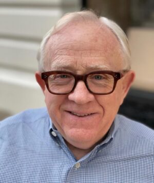 Miranda Hart Instagram - Very very sad to hear of the death of @thelesliejordan  Sending big love to all the @callmekatfox family who must be deeply shocked by the sudden loss of a sitcom family member. Thank you Leslie for your light and laughter. ❤️🙏🏻