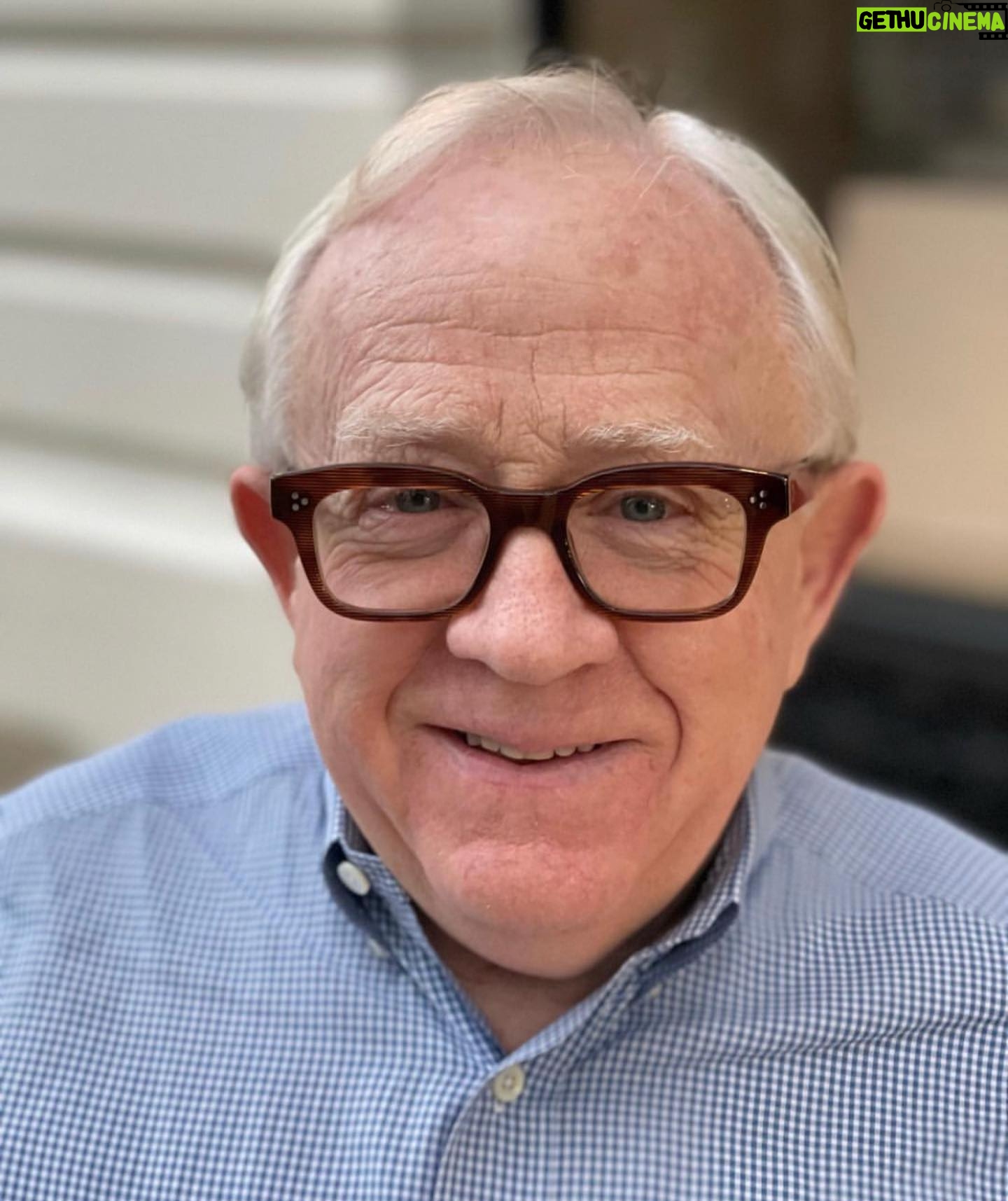 Miranda Hart - 16.4K Likes - Very very sad to hear of the death of @thelesliejordan Sending big love to all the @callmekatfox family who must be deeply shocked by the sudden loss of a sitcom family member. Thank you Leslie for your light and laughter. β€οΈππ»