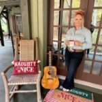 Miranda Lambert Instagram - Naughty is the new nice… 😏 Christmas decor by @wandajunehome 🎥 @brendanjmcloughlin
