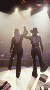 Miranda Lambert Instagram - There were a lot of highs this past week in Vegas and this is definitely one of them. We wrote “Good Horses” with @lukedick and when my sister @mirandalambert agreed to join me for the third night of my Wildflowers and Wild Horses shows, I knew we had to add it to the setlist.🐴 It was special gettin’ to perform it for the first time for a crowd of horse lovin’, rodeo-in’, country lovin’ people like us. The Theater at Virgin Hotels Las Vegas
