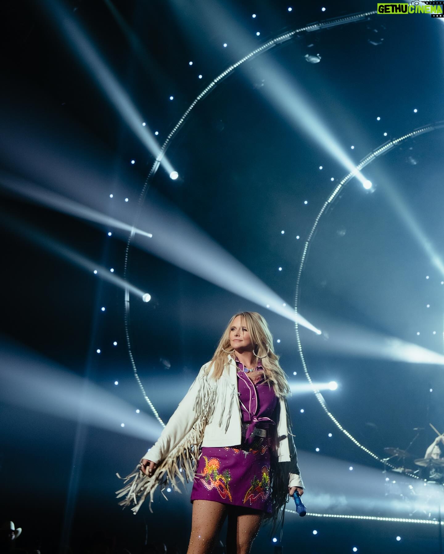 Miranda Lambert Instagram - Y’all showed Vegas why country music fans are the best this month. The energy at Velvet Rodeo was next level ✨ My final Vegas residency shows are March-April 2024. We’re gonna end big. Get tickets & come party with us 🖤🤠 📸 @moanilee , @juliadrummond Las Vegas, Nevada