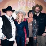 Miranda Lambert Instagram - Bday part 2. ❤️🤠❤️🤠❤️🤠 📸 @tylerjconrad Billy Bob's Texas