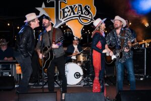 Miranda Lambert Instagram - 3 weeks ago today. My Billy Bob’s Texas  boot scootin’ 40th💕. The absolute best  birthday my Texas heart could ask for. Thanks @cameronruthm for putting it all together and for the  prettiest balloon arches I’ve ever seen. And huge thanks to my pals and hero’s  @adamhoodmusic @randyrogersband @wadebowen for over 20 years of friendship and for entertaining us all night. Thanks to my city mouse friend @telemitry for going country , for the late night jams, and even wearing fringe🤠. Thank you @tylerjconrad for capturing all the fun. 

I got to enter a new decade with dear friends and  family at my favorite honky tonk @billybobstexas . There are so many pics full of  joy and smile’s so I’m gonna keep on posting’! That’s why it has  taken me 3 weeks to post these. I’ve just been overwhelmed with gratitude and love for everyone that came to scoot your boots with me. I love all of y’all so so so much❤️🤠cheers to 40!

📸: @tylerjconrad