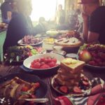 Miranda Otto Instagram - Missing Hilda’s breakfast spread. 🖤😢 🎂 🥖 🥯 🍳 🥚 #hildaskitchen #caos #sanrinanetflix