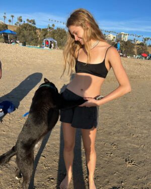 Miranda Otto Instagram - Happy Birthday Darcey. 18 years today. Shine your light. ❤️❤️❤️🎉🎉🎉