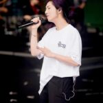 Miriam Yeung Chin-Wah Instagram – 天雨路滑，請大家注意安全。一陣見 👀
#MyTreeOfLiveWorldTour