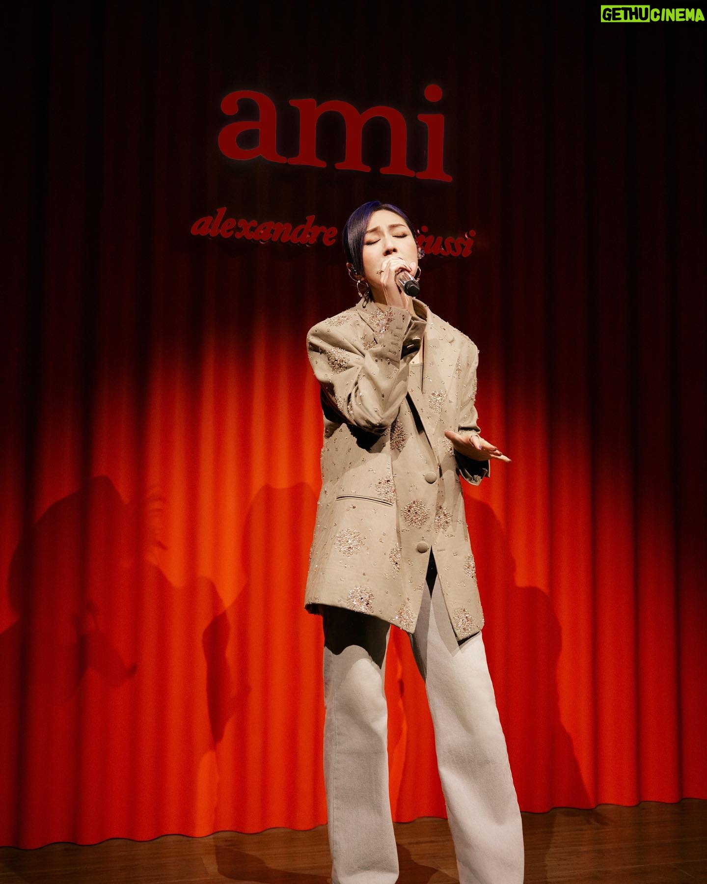 Miriam Yeung Chin-Wah Instagram - Thank you so much for having me 🖤 @amiparis #ami