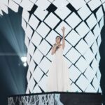 Miriam Yeung Chin-Wah Instagram - 時隔四年重啟大型巡演，真的很緊張，也很期待。做了很多的準備，一直等待呈現完美舞台的這天，希望大家都喜歡和享受這次的相遇。 再次感謝台前幕後所有的工作人員的付出，最感謝大家的到來。無論在綵排還是正式的演出，也知道很多歌迷在場外的陪伴，希望大家能注意安全。 後續還有其他場次，MY TREE OF LIVE 是一棵正在生長的樹，大家一路相會，你們的支持和養分，在光合作用下，將在年輪𥚃，刻上重要的印記 💜 #MYTREEOFLIVEWORLDTOUR #楊千嬅MYTREEOFLIVE世界巡迴演唱會