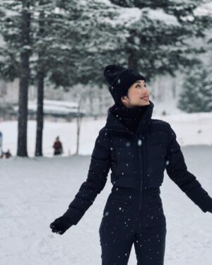 Miriam Yeung Chin-Wah Instagram - Christmas is coming 🌲⛷️