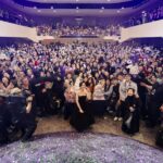 Miriam Yeung Chin-Wah Instagram - 沉澱了一天，遲來的感謝 人生的下半場正式開始，感謝過去，的確有千言萬語想分享，也只能盡在不言中，想說的已經在我的作品中表達了。My Tree of Live 就是人生下半場的一個序幕，半百時光飛逝，但每1分每1秒都充滿回憶和意義，能夠在自己選擇的路上戰戰兢兢地走着，是幸福的。感謝音樂加持了我的人生，感謝每一位愛我的人，感謝我的知遇，感謝我的過去，很想做一些有意義的事。音樂是充滿愛的，也是非常大的能量，希望大家也會緊記着活着的美好。我們有心跳，就有希望，困難的時候緊記着，自己可以拯救自己，千萬不可以放棄自己，要好好愛惜自己，要堅信所有低潮的日子總有一天會過去。 同時亦感謝每一位到來生日限定音樂會的群英們，也感謝所有在線上登記了的歌迷們，很抱歉因為場地人數未能所有會員可以一起參與，但你們的祝福和心意我全部收到了。 最後感謝一班盡心盡力在我身後支持著我的團隊，很多製作人員、台燈聲、導演組、VJ、Key Art 設計、妝髪服團隊、公司同事們等等…謝謝你們與我一同迎接這個下半場的開始。永遠有下一次的，期待下一次的家庭聚會。 I love you all 💜 Make up: @lingchan_makeup _makeup Hair: @hairby_cooney Outfit:@carolinaherrera @joycehk Jewelry: @vann_jewellery #joycehk #carolinaherrera #楊千嬅MEETYOUATTHEHALFWAY #MIRIAMMINICONCERT生日限定