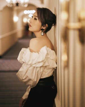 Miriam Yeung Chin-Wah Instagram - 今年第一個舞台
踏上台版的一刻
感覺又回來了🌟