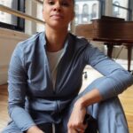 Misty Copeland Instagram - I take the fit and quality of the clothes I dance in very seriously— and these leggings pass the test. Shop @greatnesswins linked in bio🔗