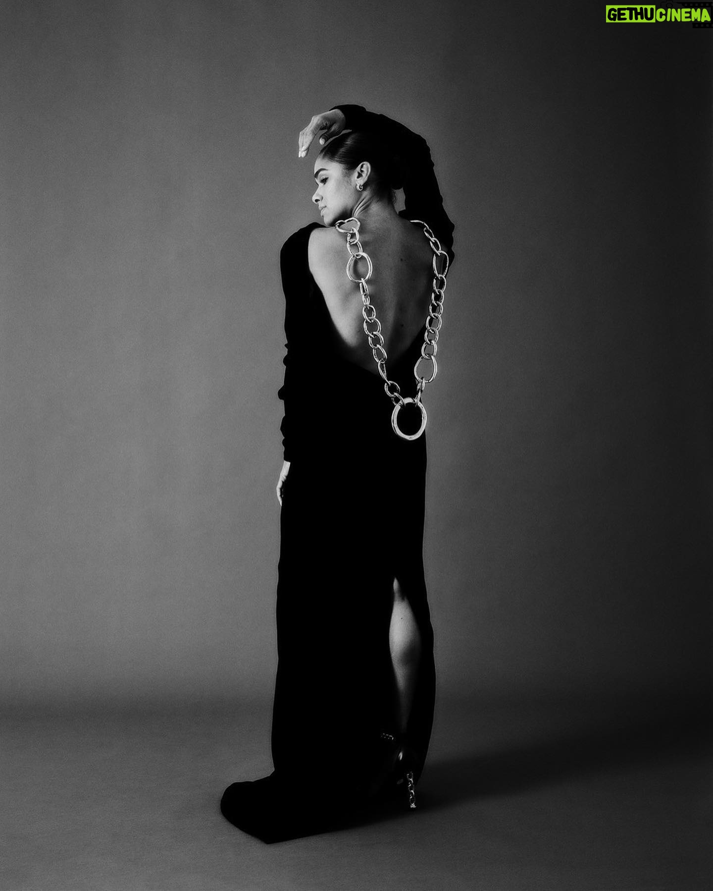 Misty Copeland Instagram - I sat down with the @latimesimage to talk about the village it took to help build my career, from past to present and how I’m paying it forward through @oaklandflowerfilm and more. Read the full article at the link in my bio ❤️ Photographer: @paulyem Stylist: @erikziemba Makeup: @victorhenao Hair: @jefffrancishair Writer: @dahsawn
