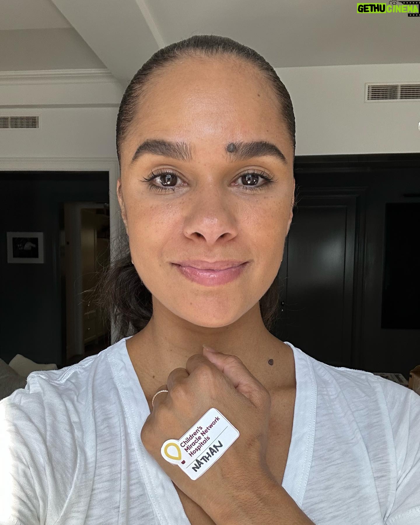 Misty Copeland Instagram - Happy 40th anniversary @CMNhospitals! Join me in supporting children's hospitals and the 12 million kids treated every year. #ChangeKidsHealth #ChangeTheFuture