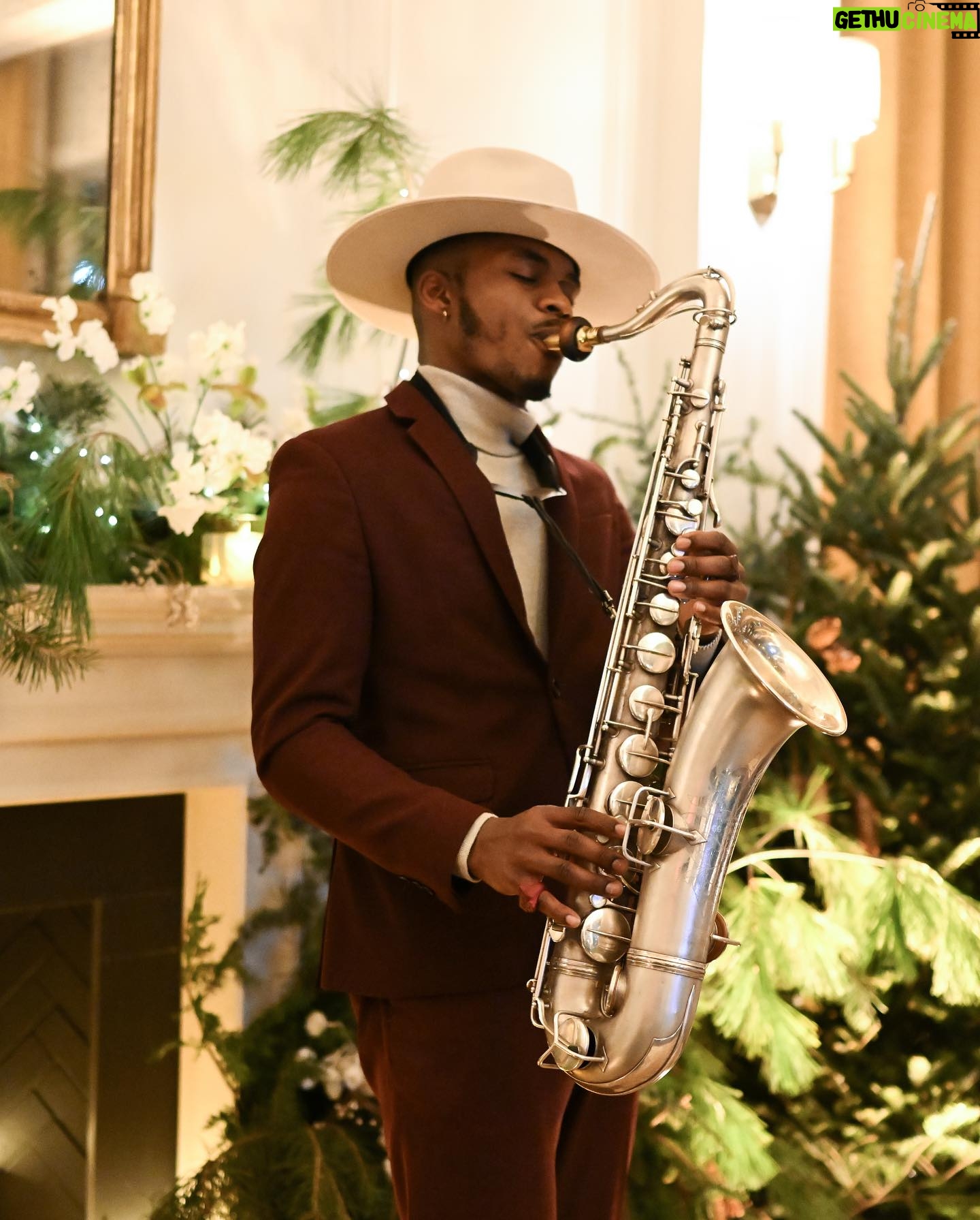 Misty Copeland Instagram - ‘Tis the season for another Incredible Occasion. Ballerina @mistyonpointe joined us this week for an intimate festive soiree at @interconbarclay. Misty and her guests toasted to spending a cozy evening together and celebrating the magic of the holidays in New York City. Swipe to see a sneak peek. #InterContinentalLife #ExperienceIHG