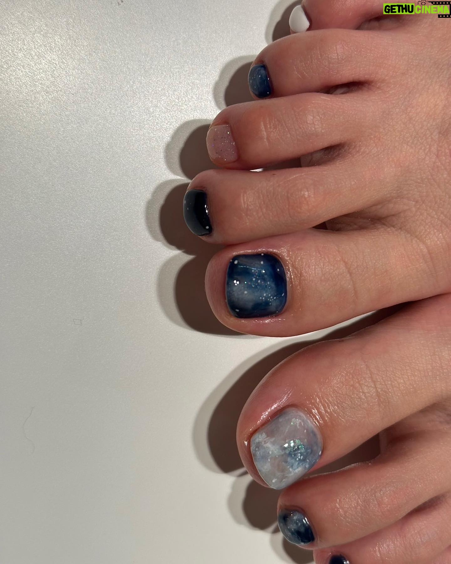 Miwako Kakei Instagram - 最近の☁️🪐✨🐬🖐️🫧 @mojonail_shokosekine